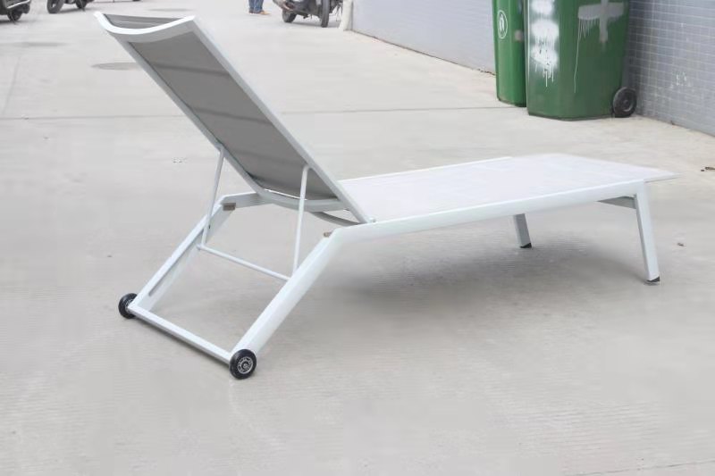 Solo Sun Lounger 41